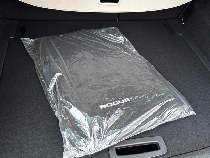 Nissan Rogue * AWD SV Midnight Edition * CARFAX * БЕЗ ПЪРВОНАЧА, снимка 10 - Автомобили и джипове - 52869199