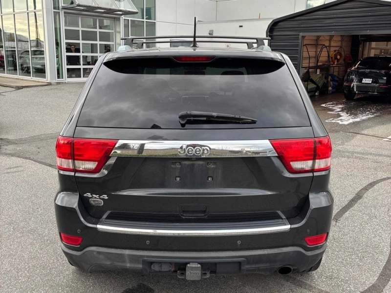 Jeep Grand cherokee * Overland * CARFAX * ЦЕНА ДО БЪЛГАРИЯ, снимка 4 - Автомобили и джипове - 53047701