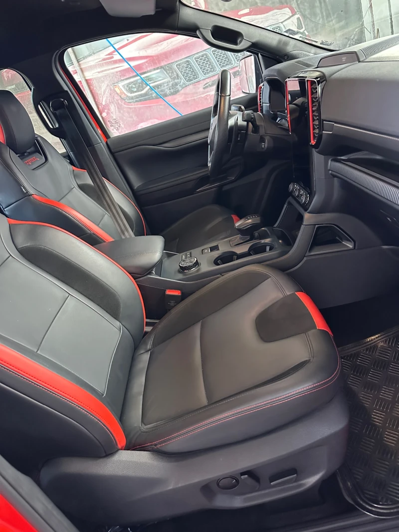 Ford Raptor, снимка 16 - Автомобили и джипове - 53286245