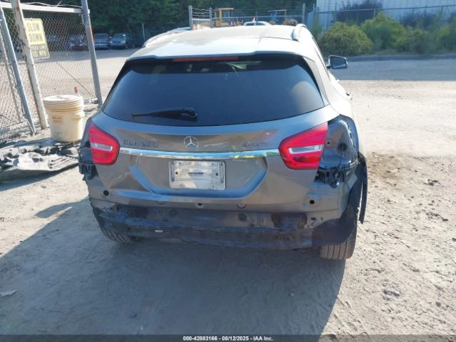 Mercedes-Benz GLA 250 4MATIC * * CARFAX * * АВТО КРЕДИТ * *  - изображение 9