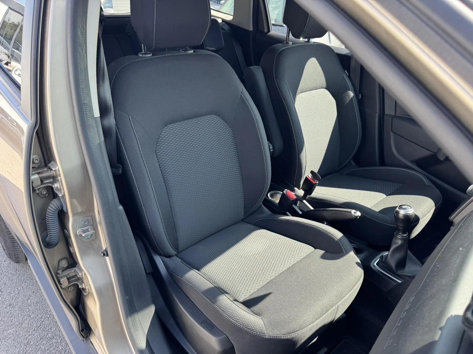 Dacia Duster 1.0Tce - изображение 9