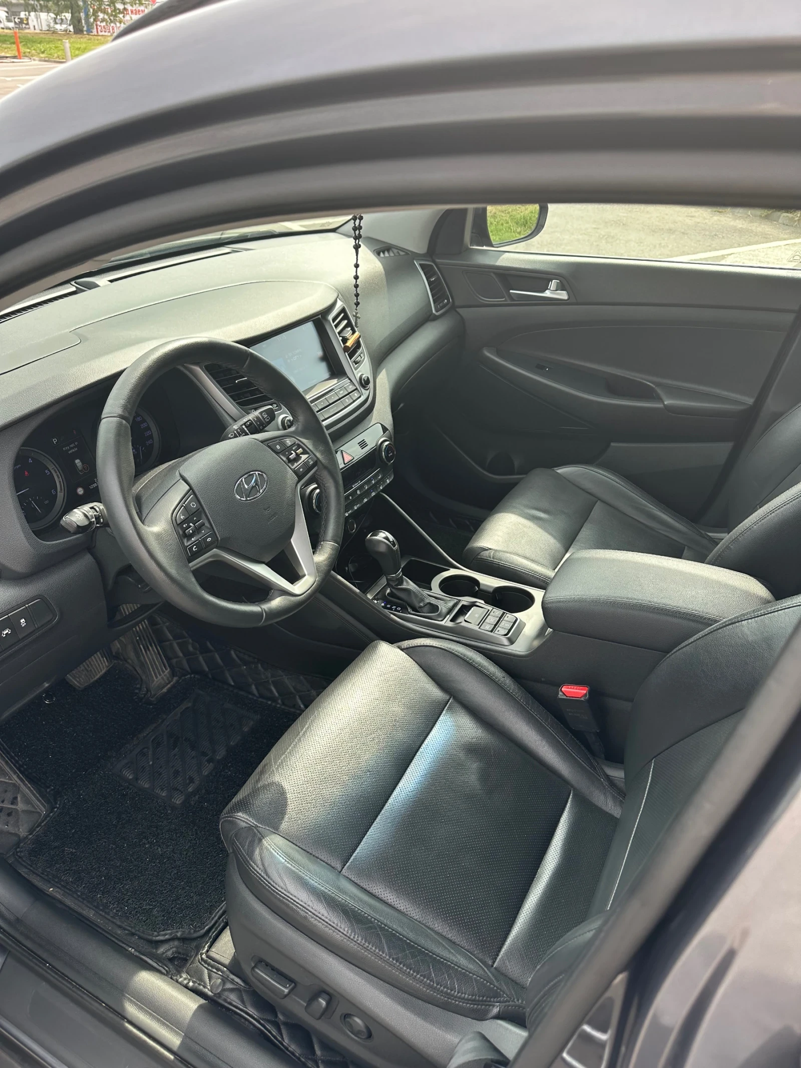 Hyundai Tucson 1.7crdi - изображение 9