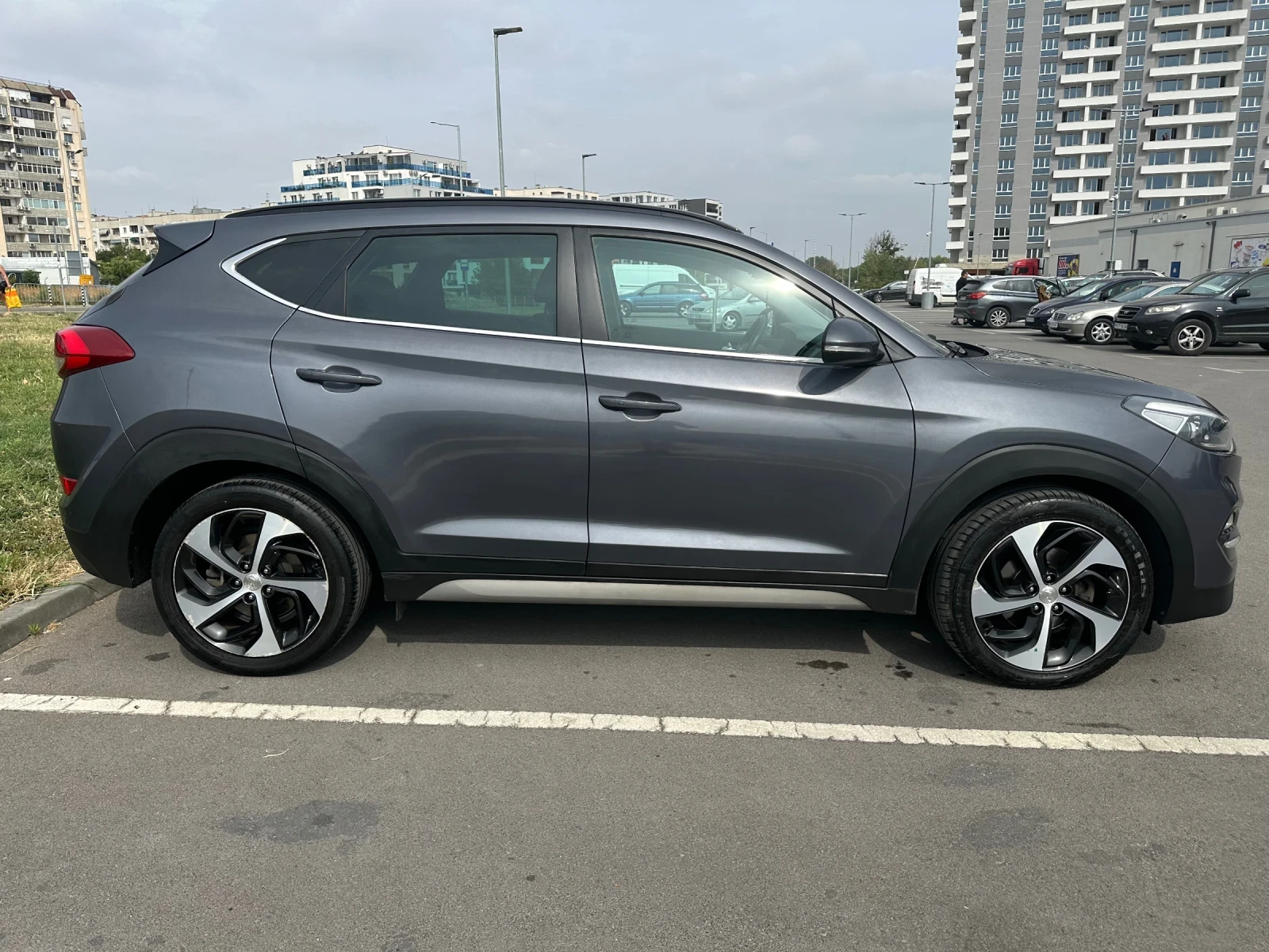 Hyundai Tucson 1.7crdi - изображение 8