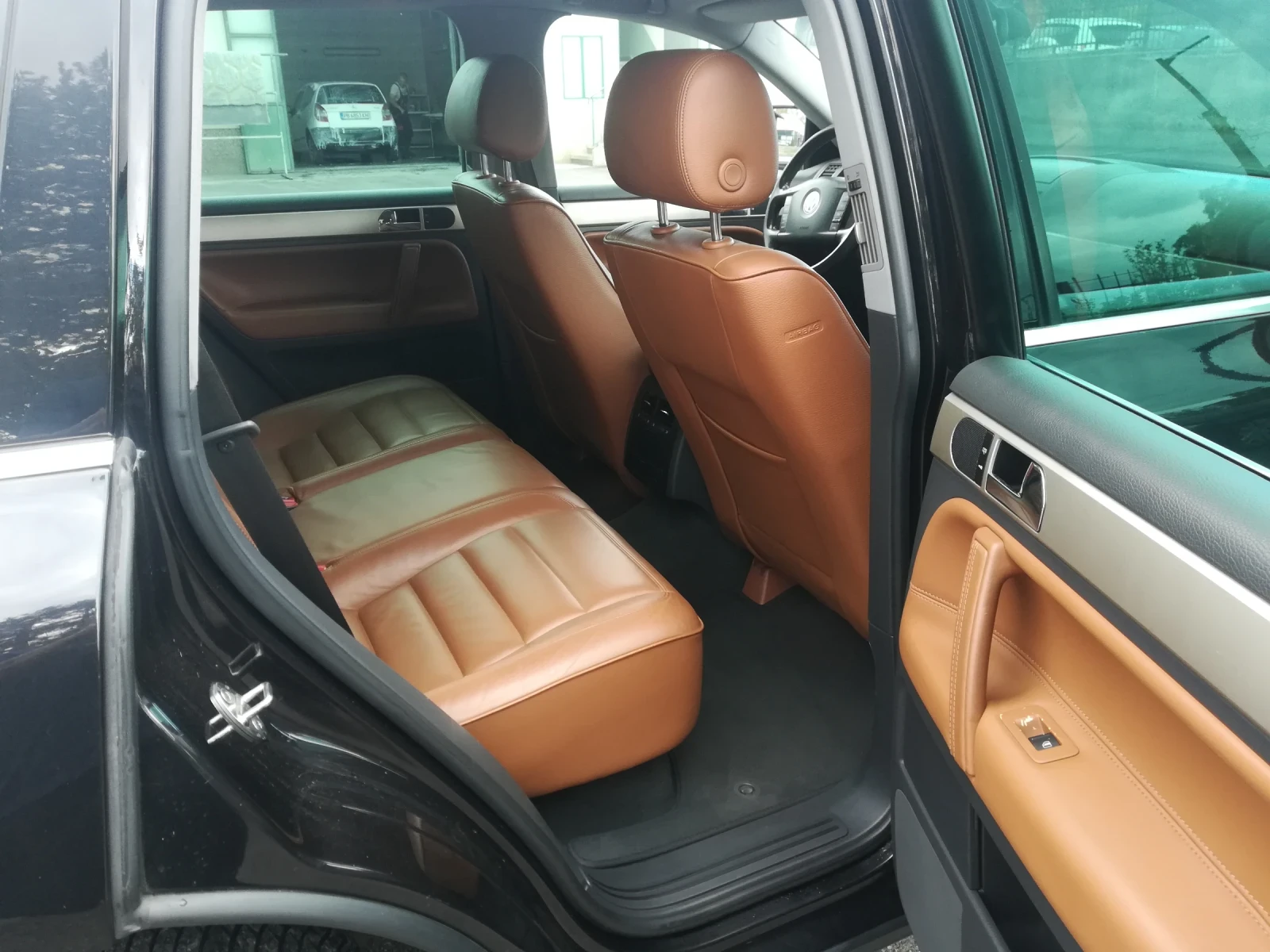 VW Touareg  - изображение 9