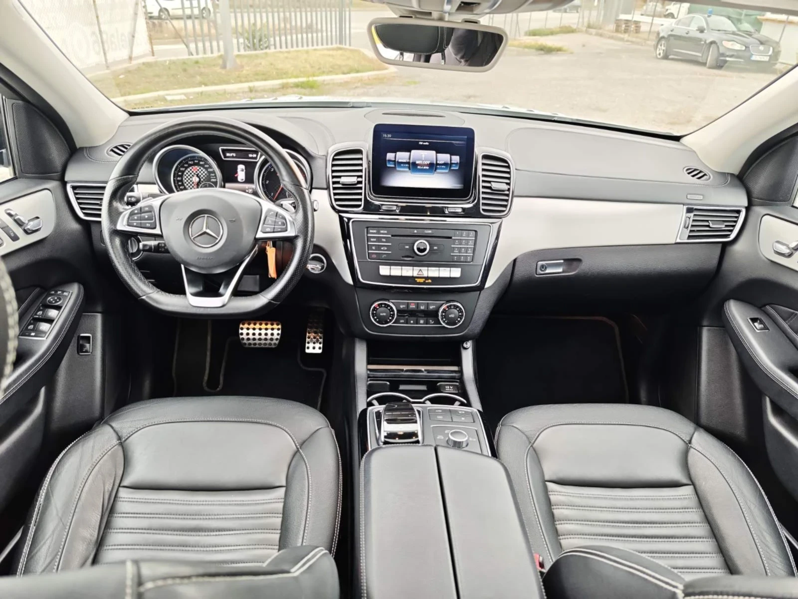 Mercedes-Benz GLE 350 9g AMG PANORAMA | Mobile.bg   11