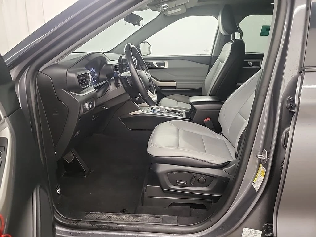 Ford Explorer * XLT * CARFAX * БЕЗ ПЪРВОНАЧАЛНА ВНОСКА - изображение 5
