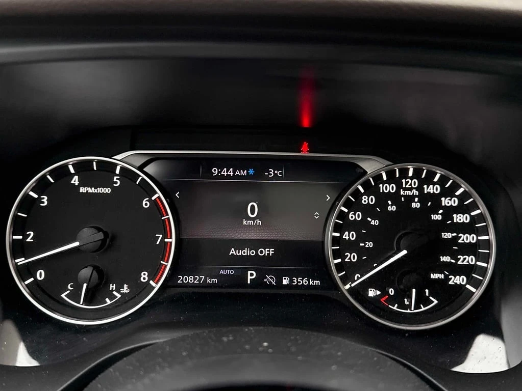 Nissan Rogue * AWD SV Midnight Edition * CARFAX * ��� ��������� | Mobile.bg � ����������� 8