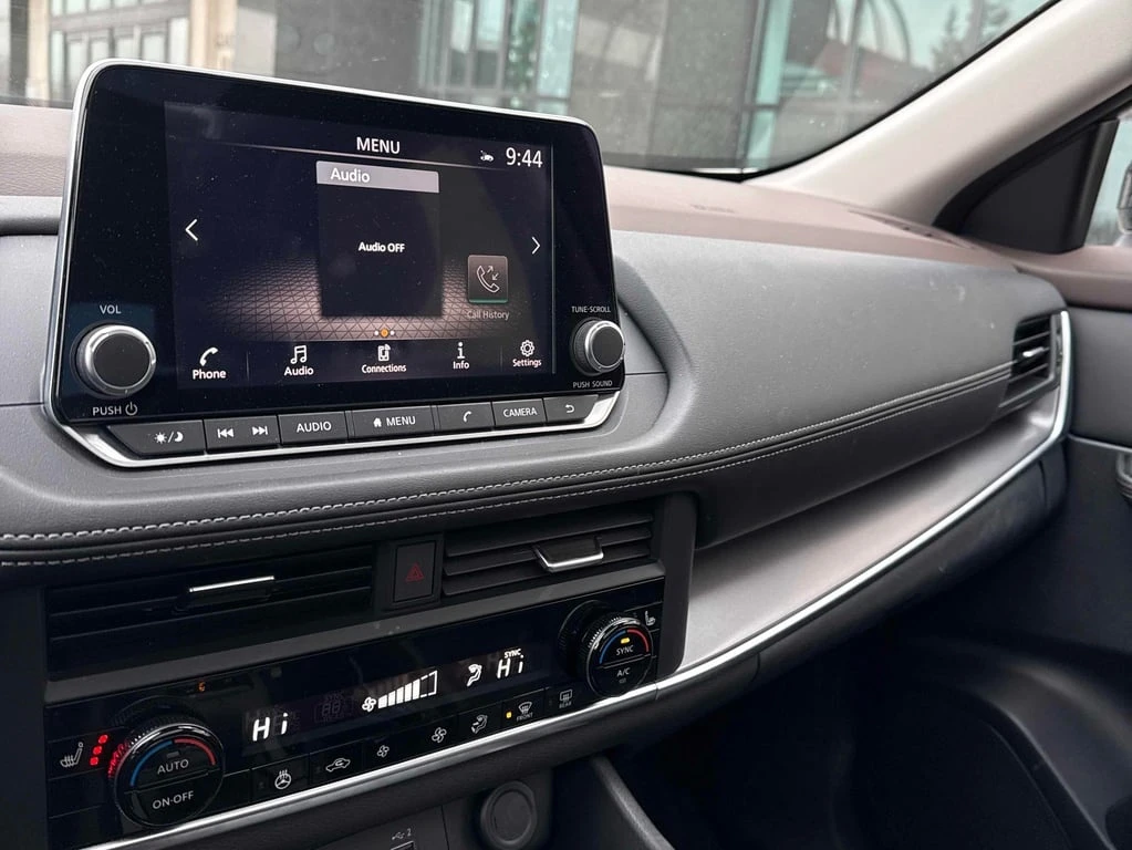 Nissan Rogue * AWD SV Midnight Edition * CARFAX * ��� ��������� | Mobile.bg � ����������� 13