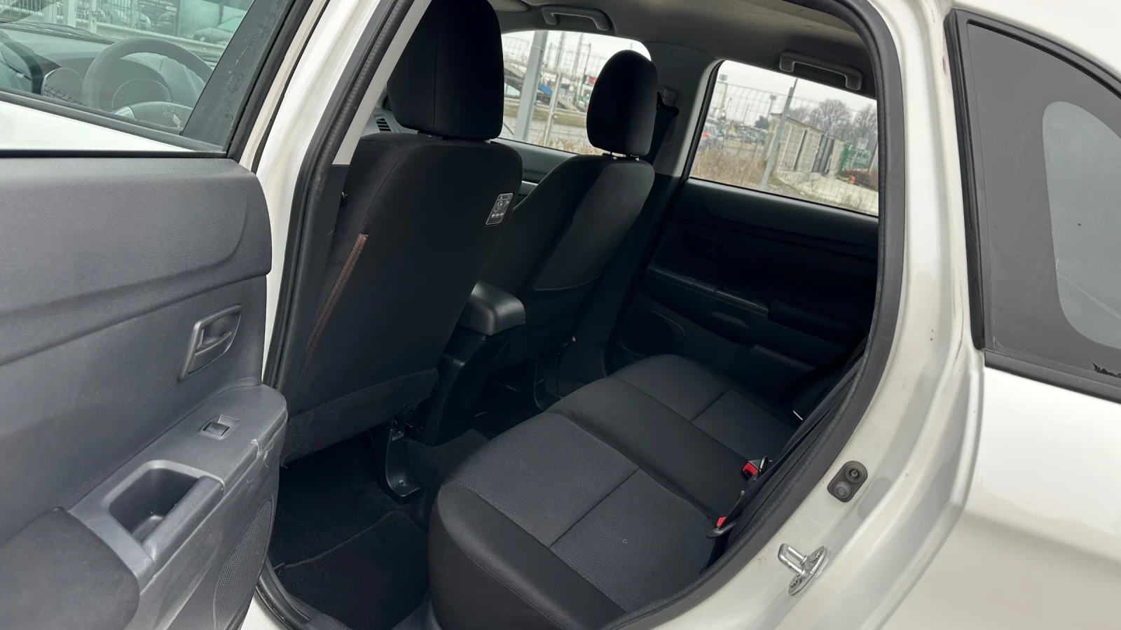 Mitsubishi ASX 1.6i Gaz  Klima ���� ������! ������!!! | Mobile.bg � ����������� 13