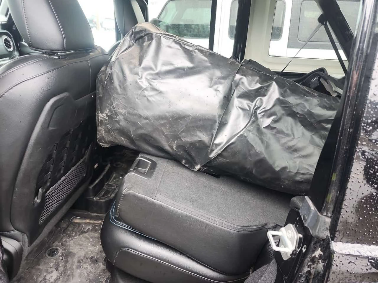 Jeep Wrangler * UNLIMITED RUBICON * CARFAX * Един собственик * , снимка 10 - Автомобили и джипове - 53894652