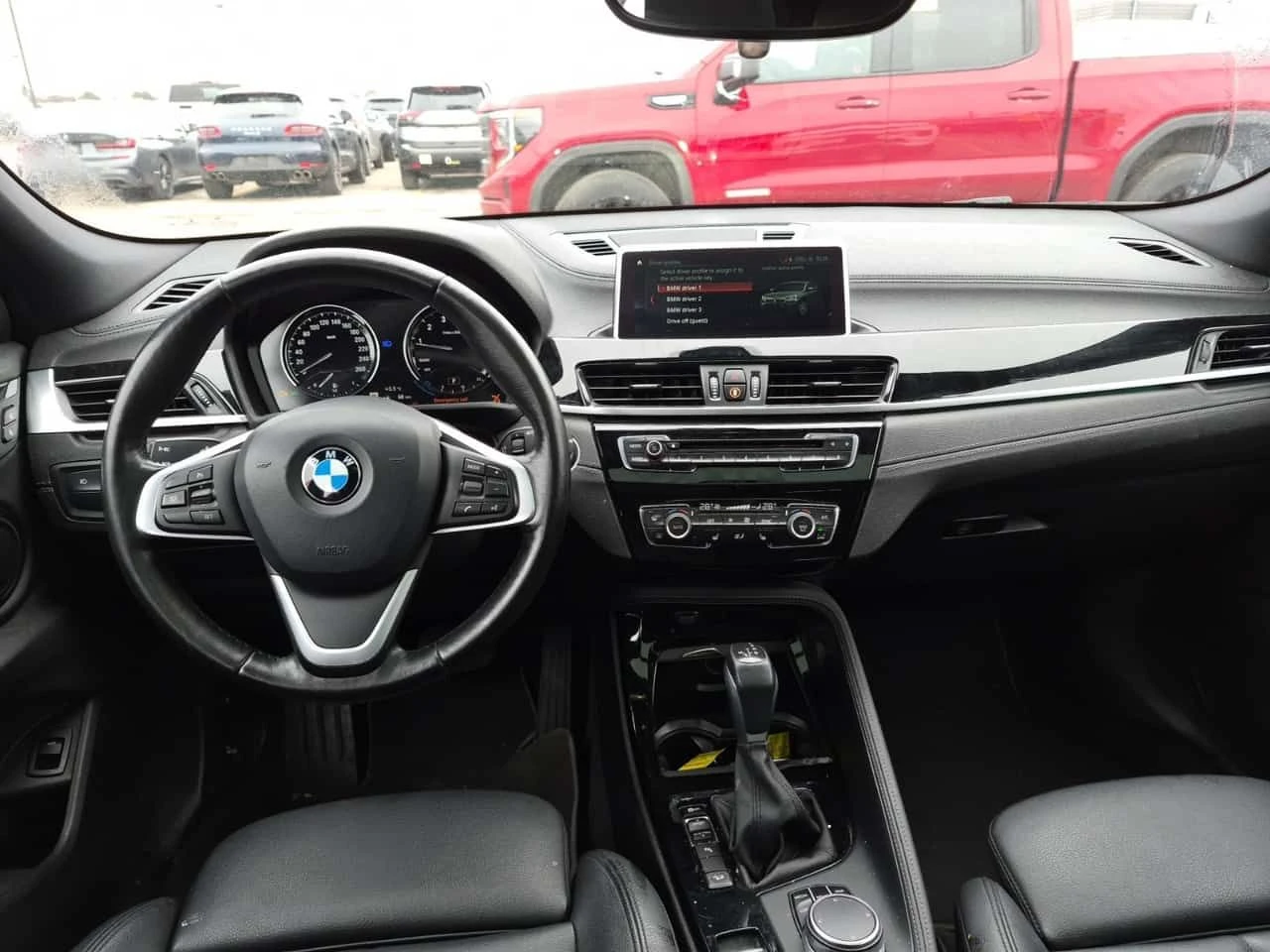 BMW X2 XDRIVE28I| PANO| 2 КЛЮЧА| ПАМЕТ| , снимка 10 - Автомобили и джипове - 54076266