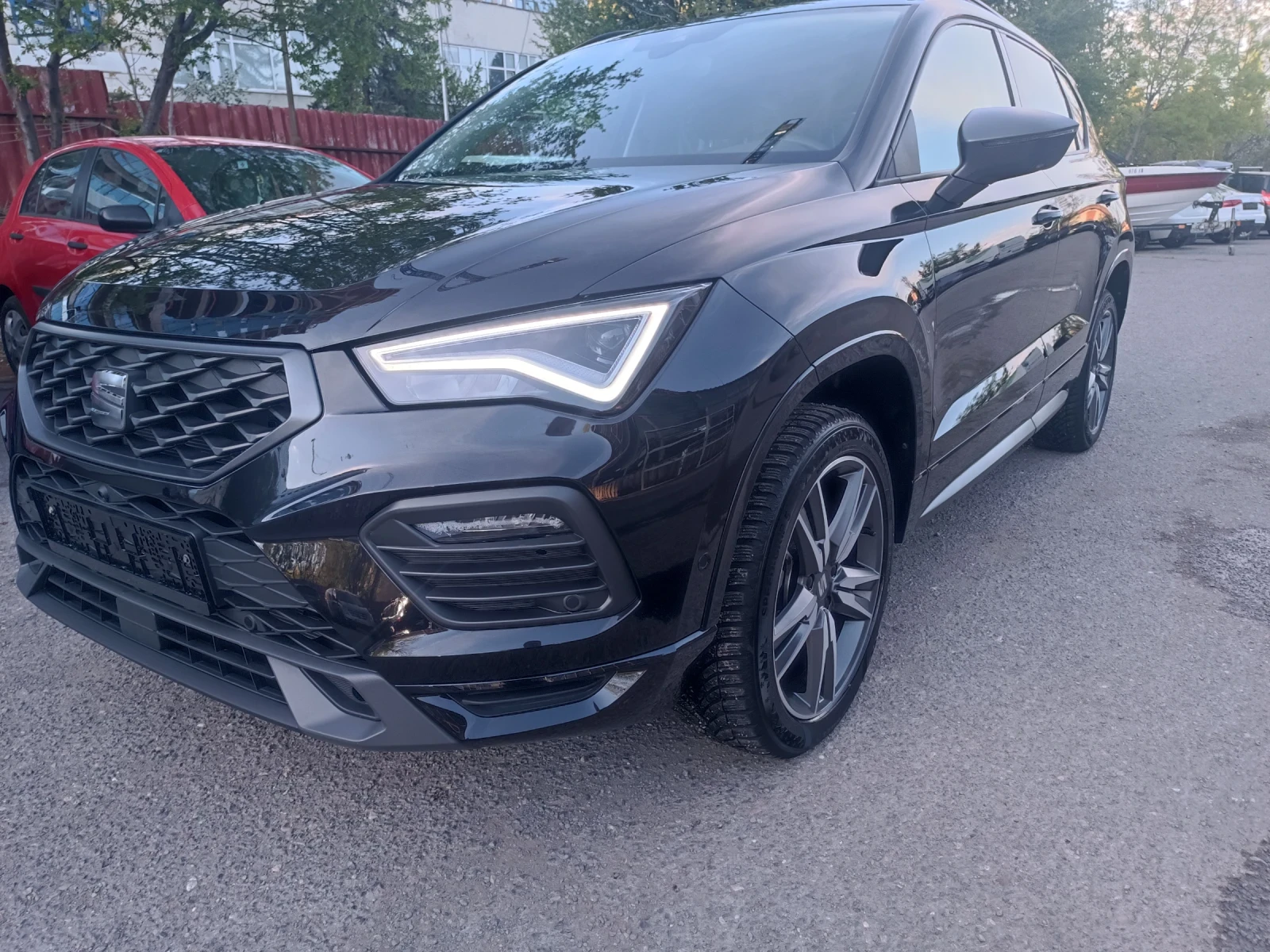 Seat Ateca Сув, снимка 13 - Автомобили и джипове - 54305208