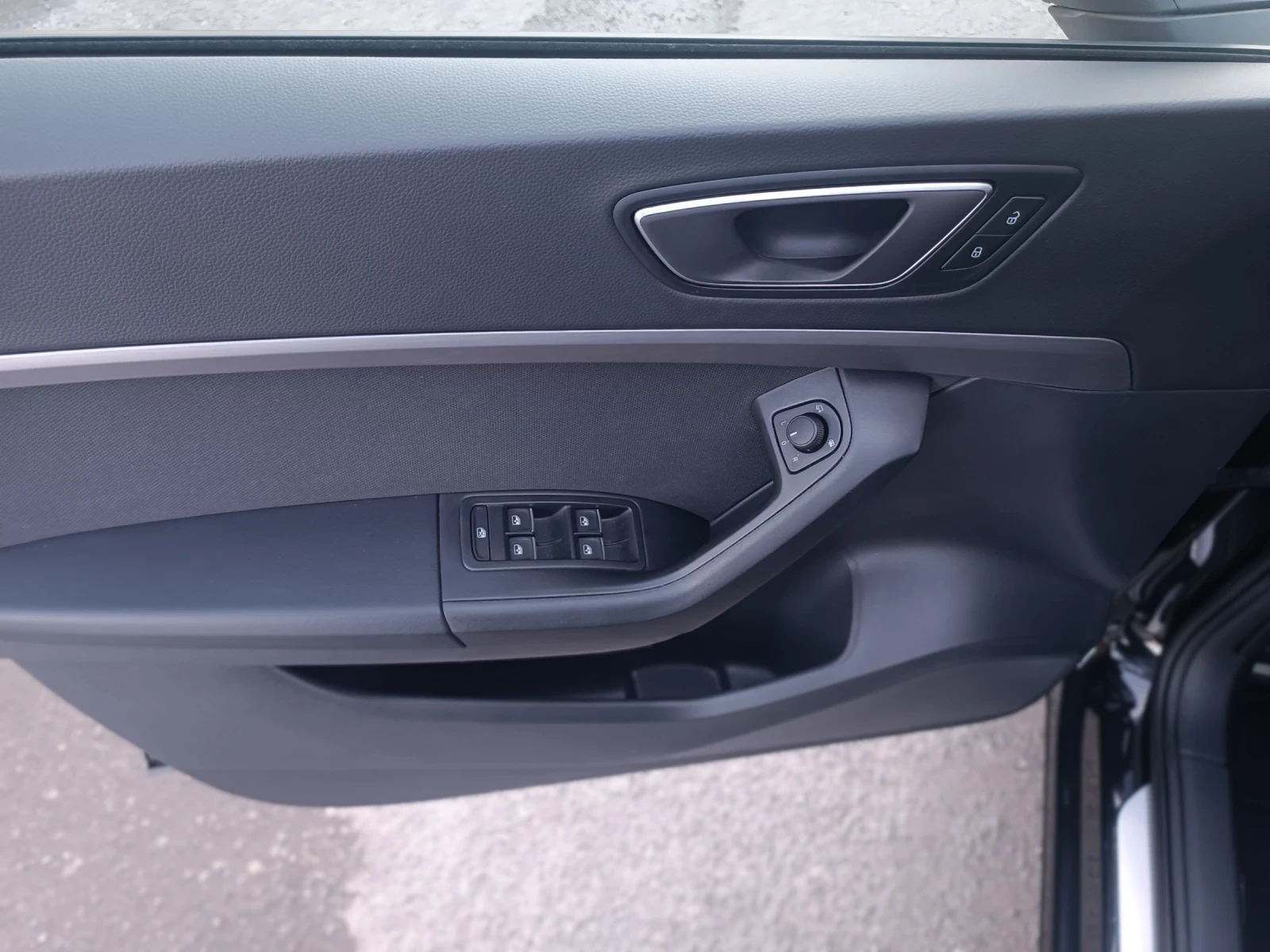 Seat Ateca Сув, снимка 8 - Автомобили и джипове - 54305208