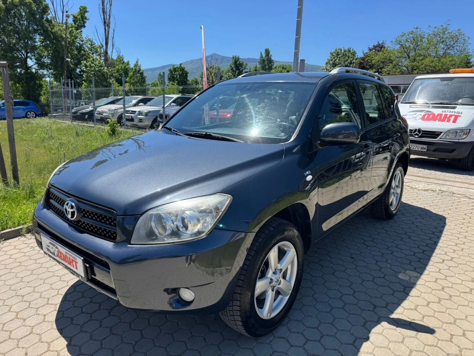 Toyota Rav4 2.2D-4D/136к.с., снимка 2 - Автомобили и джипове - 54721252
