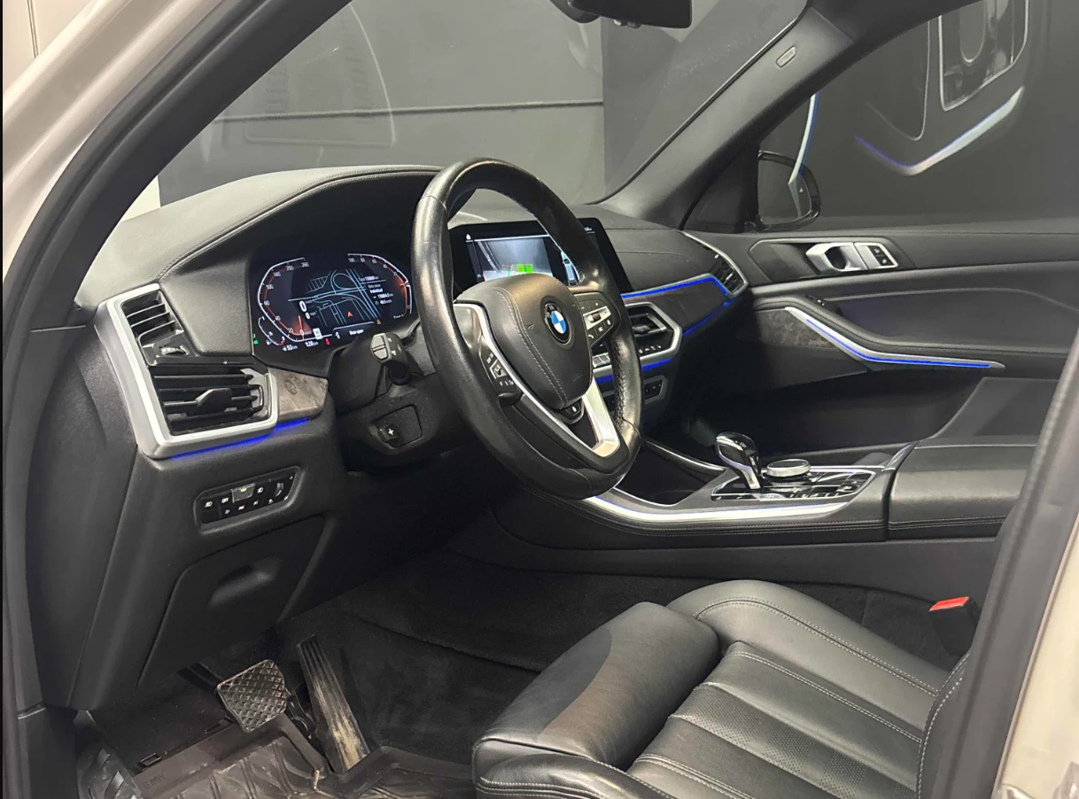 BMW X5 xDrive* Ambient* LASER* Virtual* Keyless, снимка 7 - Автомобили и джипове - 55750580