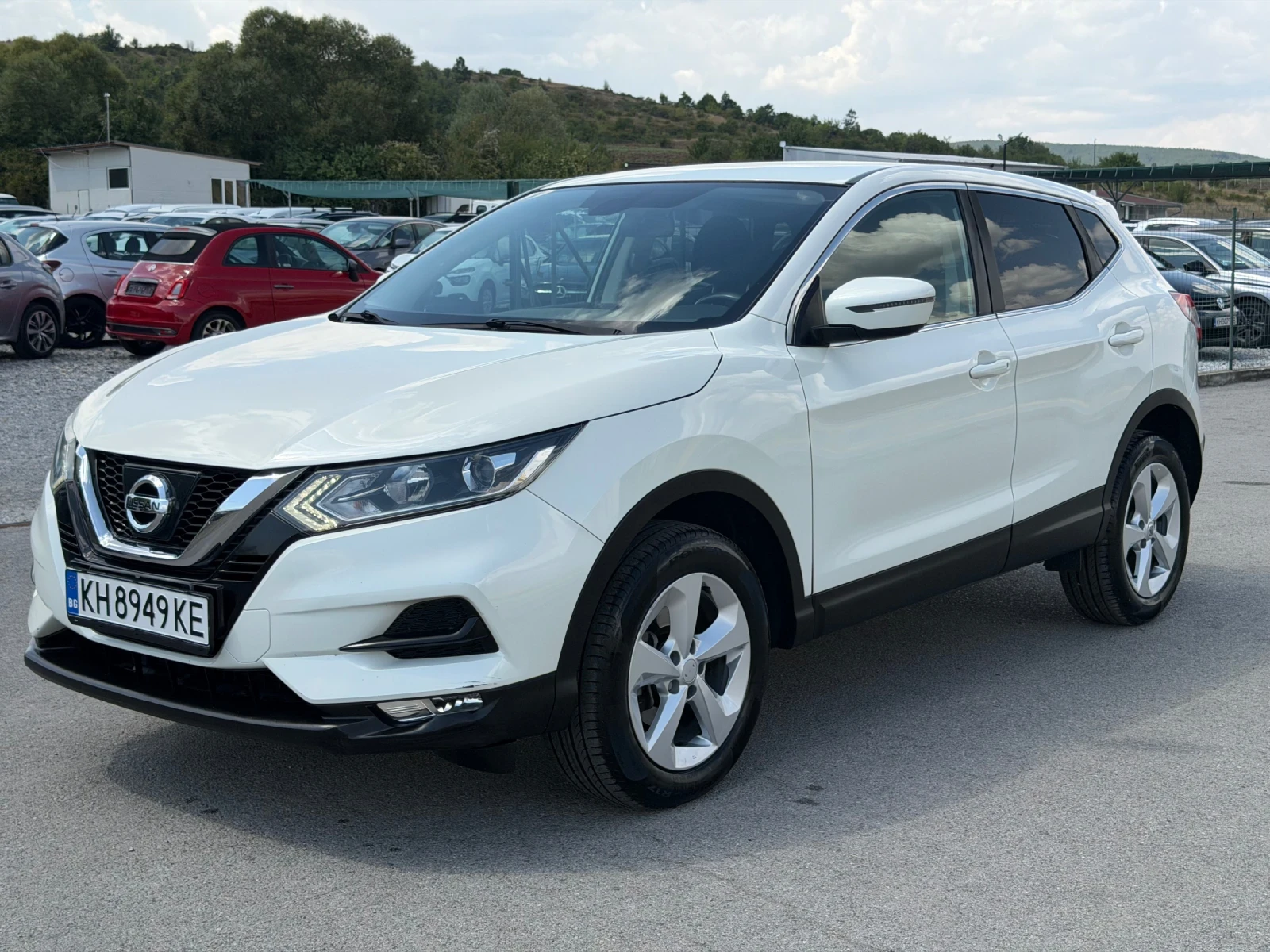 Nissan Qashqai 1.5 DCI, снимка 5 - Автомобили и джипове - 55823991