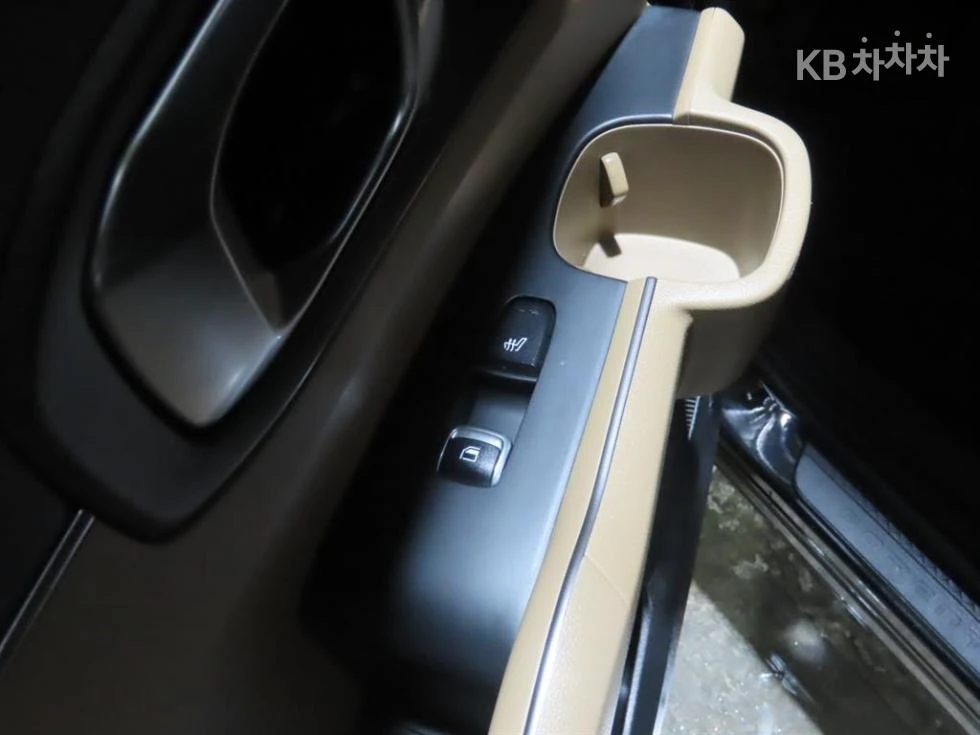 Kia Sorento * SINGATURE* FULL MAX * КРАЙНА ЦЕНА* , снимка 15 - Автомобили и джипове - 55939206