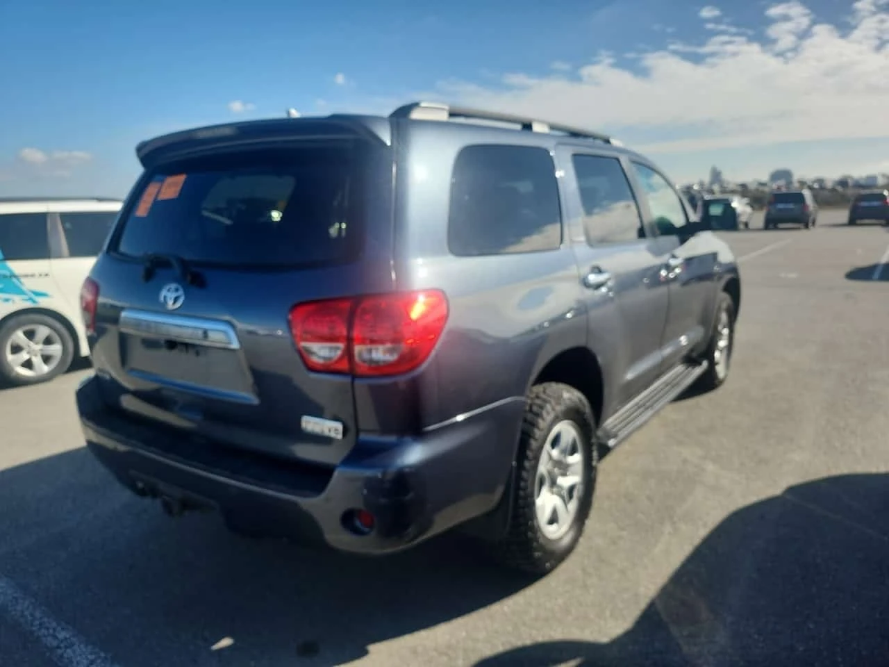 Toyota Sequoia 5.7 V8 * PLATINUM * CARFAX *  | Mobile.bg � ����������� 3