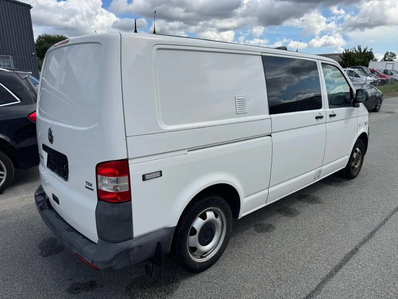 VW T6 Транспортер , снимка 11 - Бусове и автобуси - 52887735
