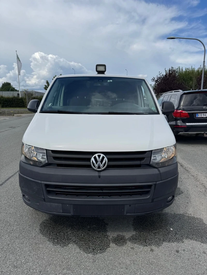 VW T6 Транспортер , снимка 2 - Бусове и автобуси - 52887735