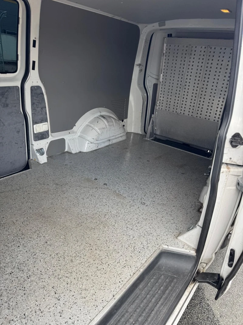 VW T6 Транспортер , снимка 8 - Бусове и автобуси - 52887735