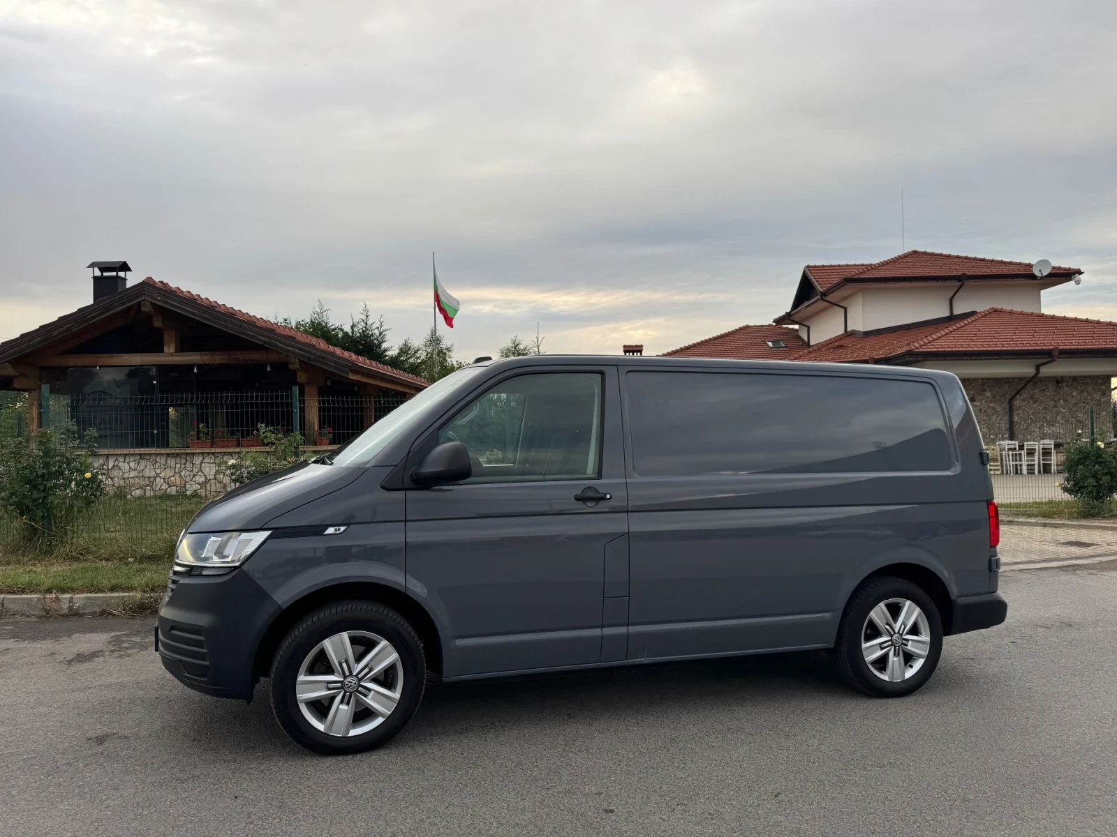 VW T6 T6.1* 2.0TDI* 150кс* сДДС* Автомат* Подгрев - изображение 8