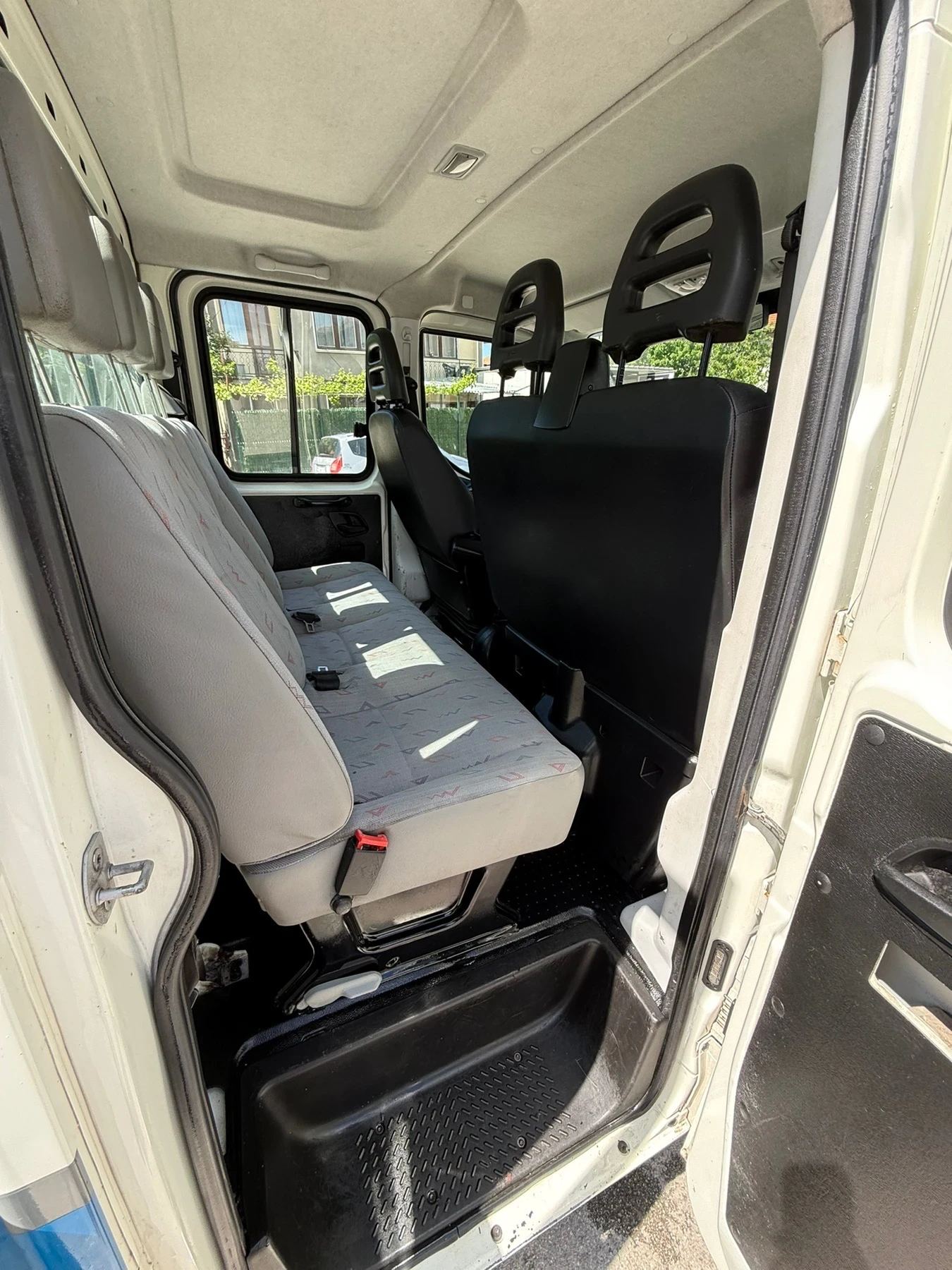 Iveco 35c17, снимка 7 - Бусове и автобуси - 54729483