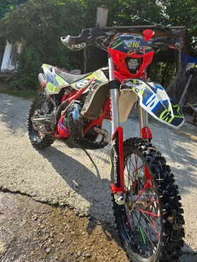 Beta Rr, снимка 2