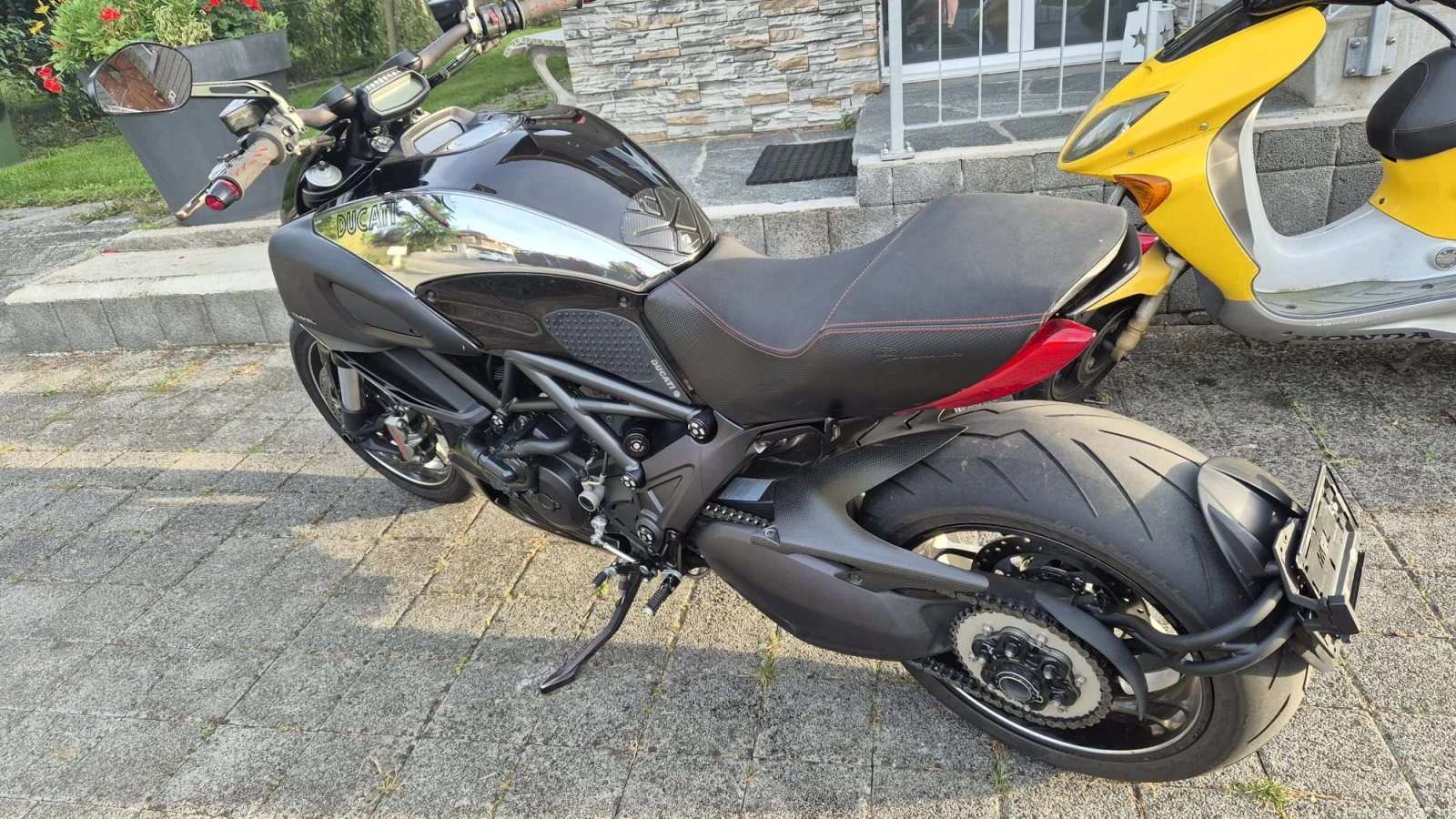 Ducati Diavel Cromo Edition , снимка 10 - Мотоциклети и мототехника - 56217241