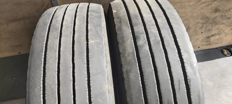 Гуми Всесезонни 235/75R17.5, снимка 1 - Гуми и джанти - 41998912