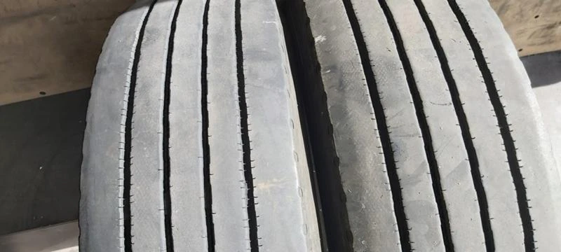 Гуми Всесезонни 235/75R17.5, снимка 5 - Гуми и джанти - 41998912