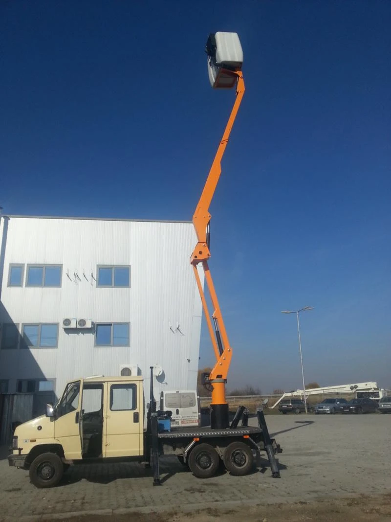     12  37  | Mobile.bg   17