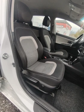 Kia Ceed 1.6 GDI 159000 км, снимка 9