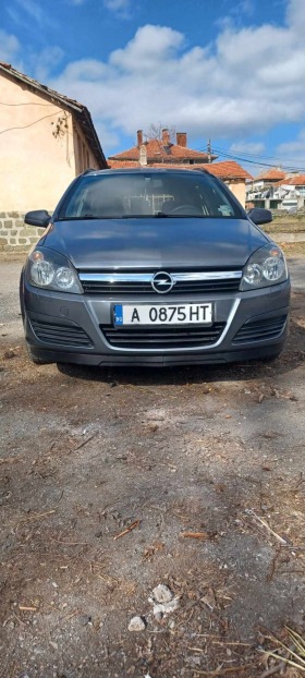 Opel Astra 1.7 cdti, снимка 1 - Автомобили и джипове - 45322737