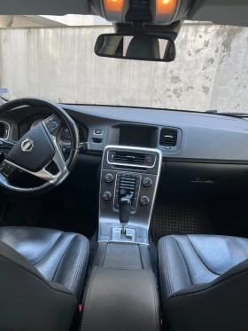 Volvo V60 D5 AWD - 9900 € / 19362.72 лв. - 63976089 13