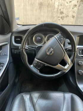Volvo V60 D5 AWD - 9900 € / 19362.72 лв. - 63976089 14