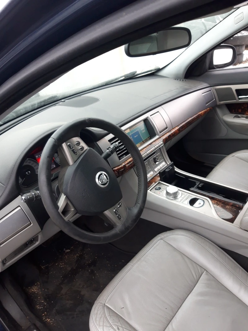 Jaguar Xf 2.7d. НА ЧАСТИ, снимка 5 - Автомобили и джипове - 39451696