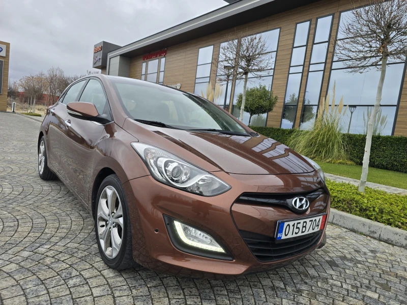 Hyundai I30 1.6 D Premium-NAVI-KAMERA, снимка 3 - Автомобили и джипове - 48177473