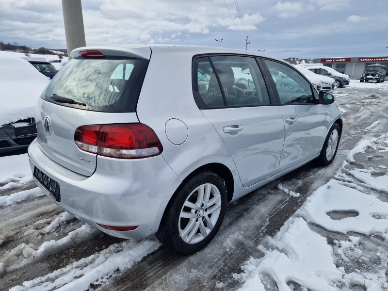 VW Golf 2.0 TDI Highline Навигация!, снимка 5 - Автомобили и джипове - 48665215