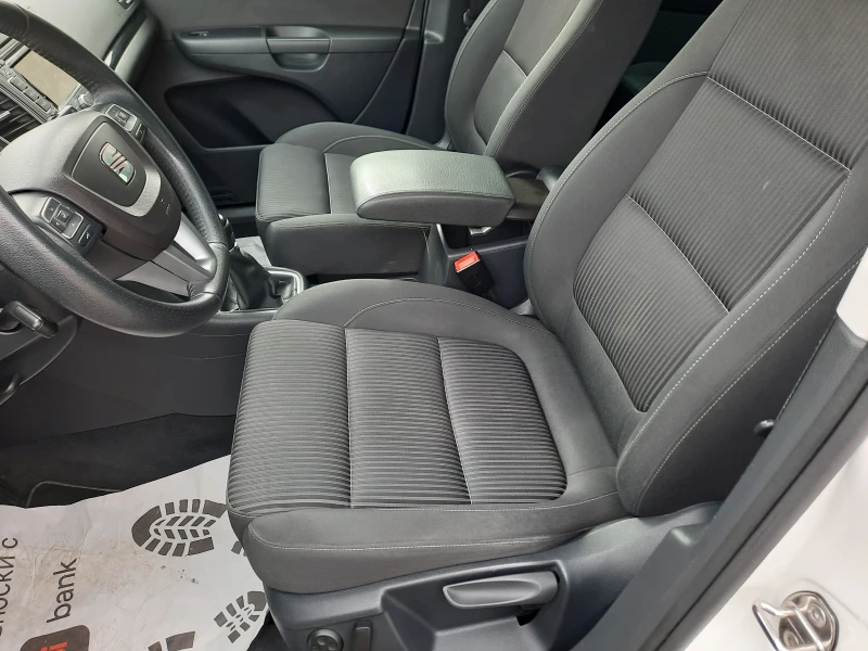 Seat Alhambra 2.0TDI, снимка 9 - Автомобили и джипове - 49517631