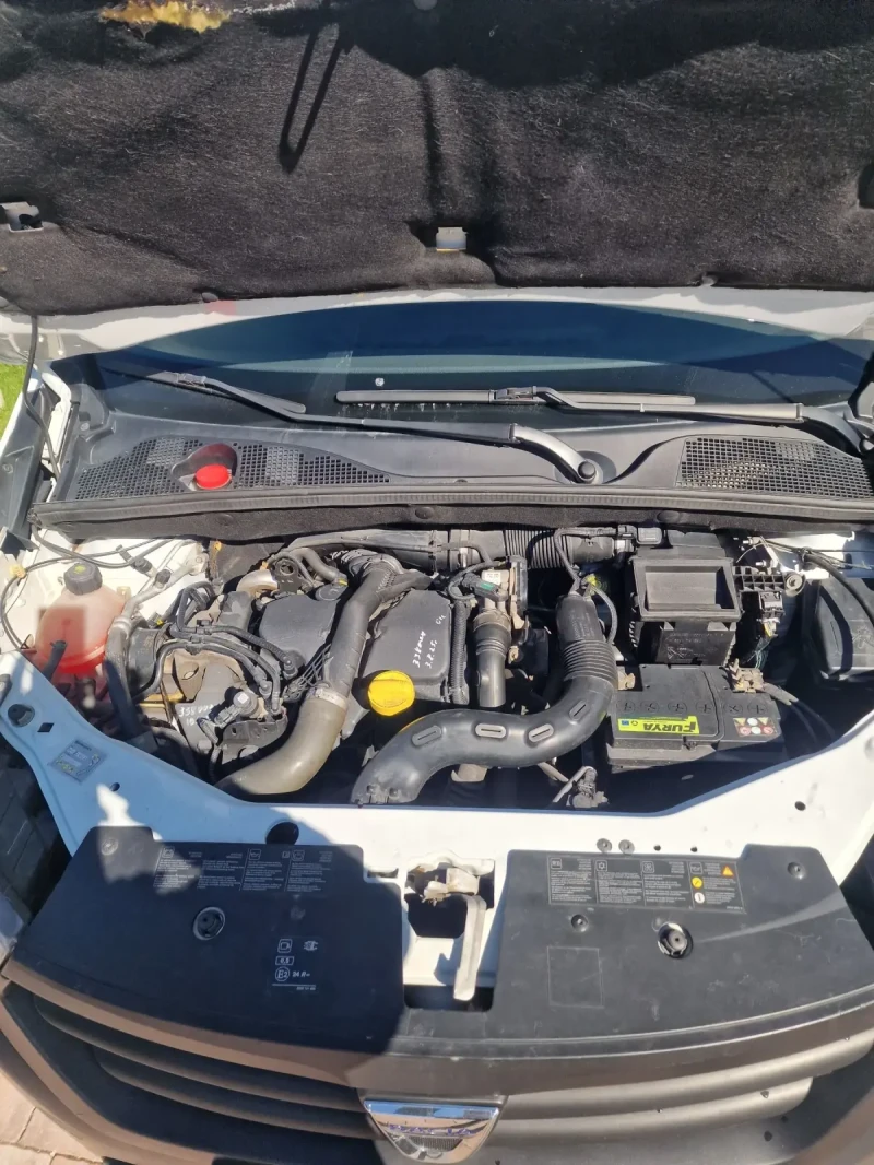 Dacia Dokker 1.5 DCI, снимка 12 - Автомобили и джипове - 52518681
