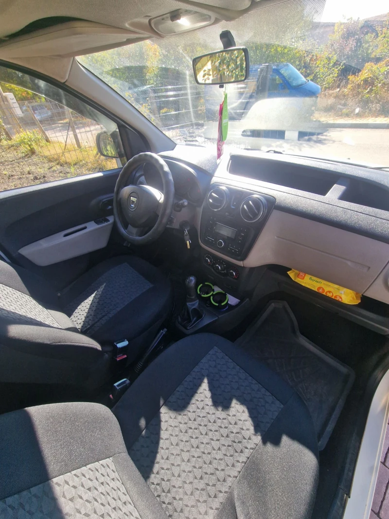 Dacia Dokker 1.5 DCI, снимка 10 - Автомобили и джипове - 52518681