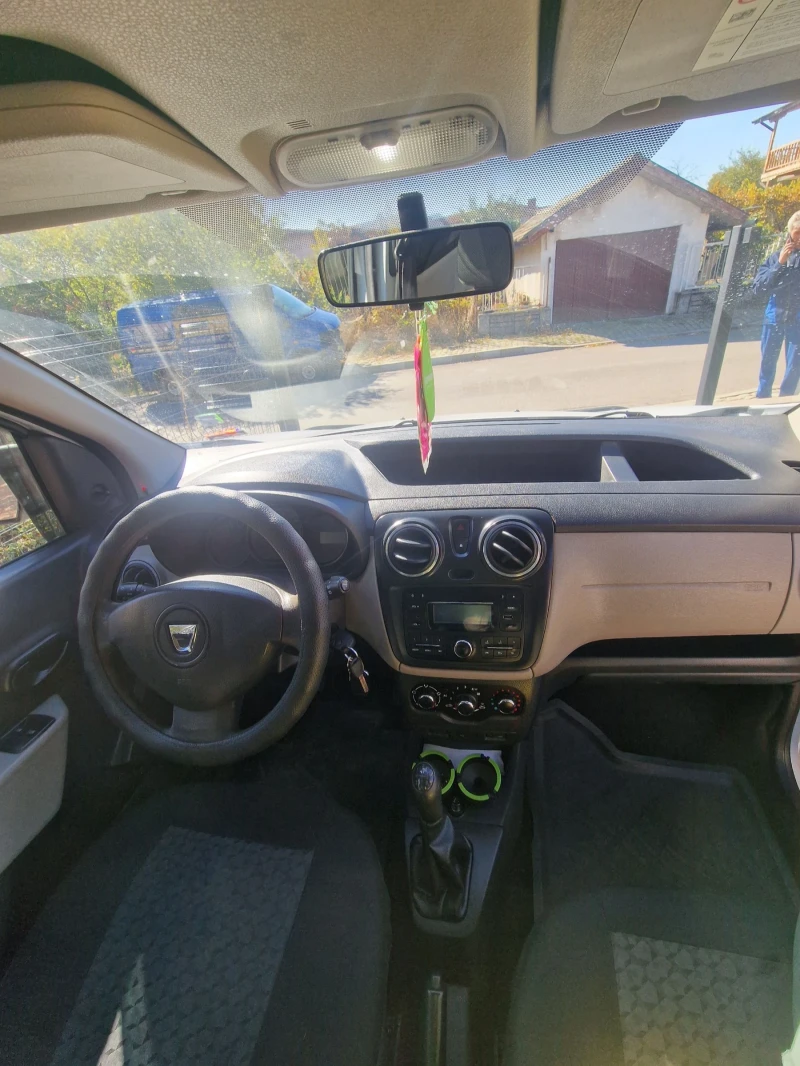 Dacia Dokker 1.5 DCI, снимка 9 - Автомобили и джипове - 52518681
