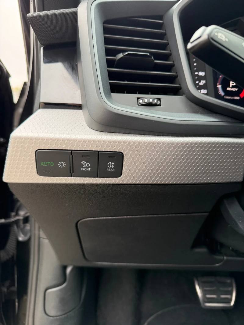 Audi A1 S Line SB 35 TFSI, снимка 11 - Автомобили и джипове - 52252889