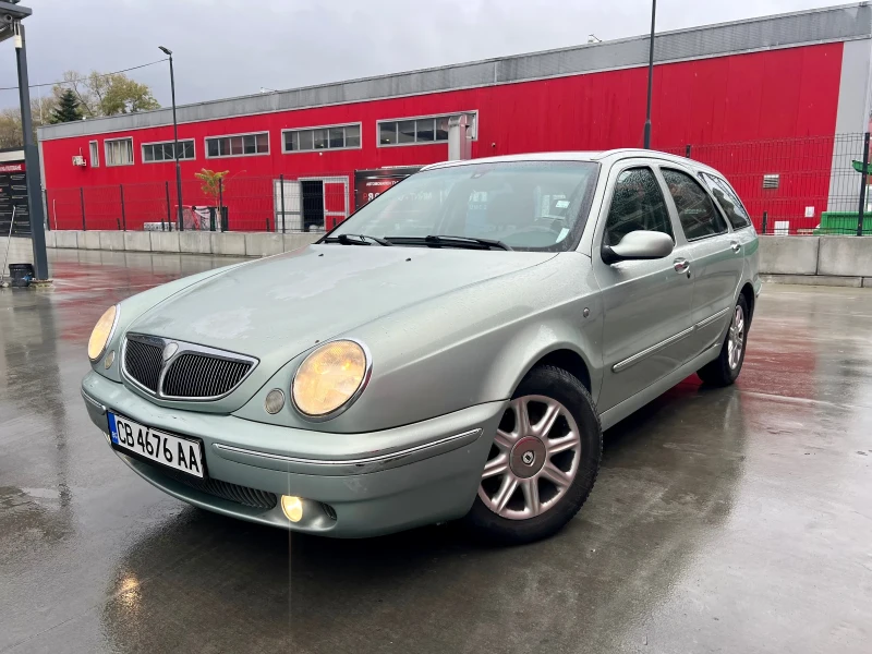 Lancia Lybra 1.8 Bose Топ цена!, снимка 2 - Автомобили и джипове - 52333442