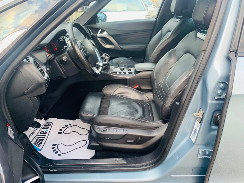 Citroen DS5 2.0hdi НОВА!!!!!, снимка 11 - Автомобили и джипове - 52498327