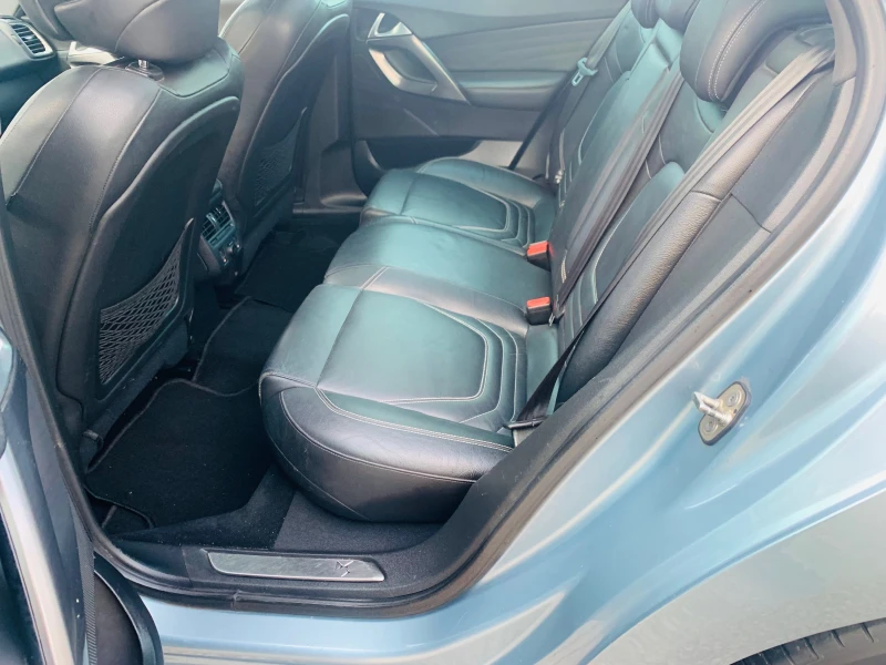 Citroen DS5 2.0hdi НОВА!!!!!, снимка 13 - Автомобили и джипове - 52498327