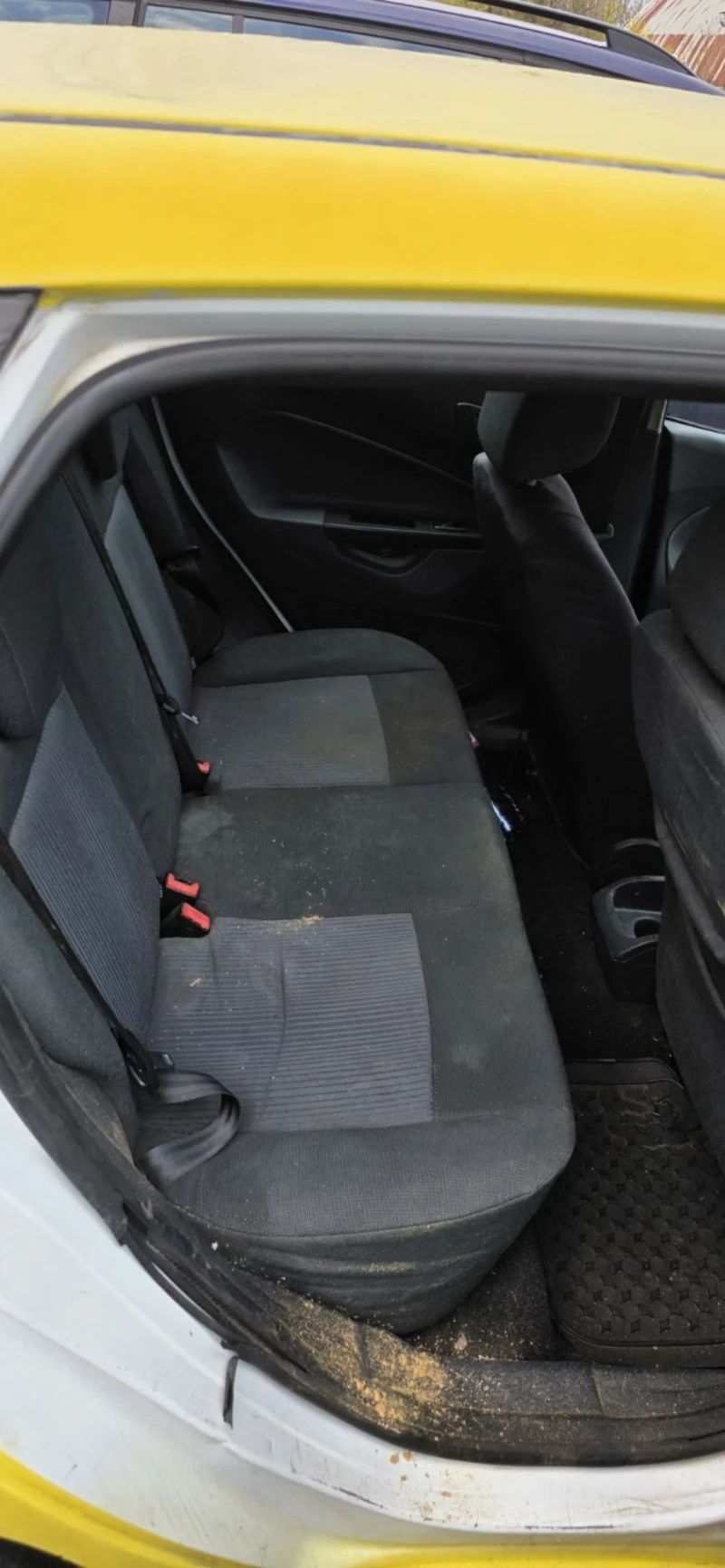 Ford Fiesta, снимка 5 - Автомобили и джипове - 52545913