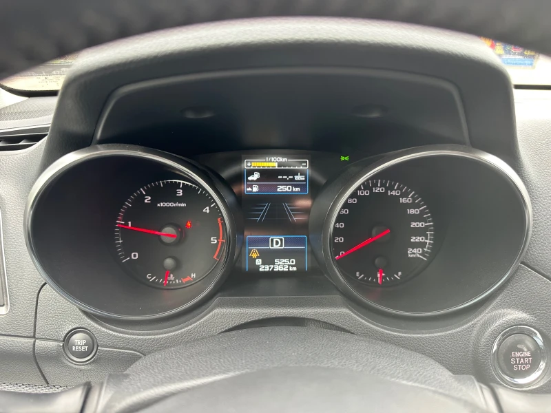 Subaru Outback, снимка 4 - Автомобили и джипове - 53211498