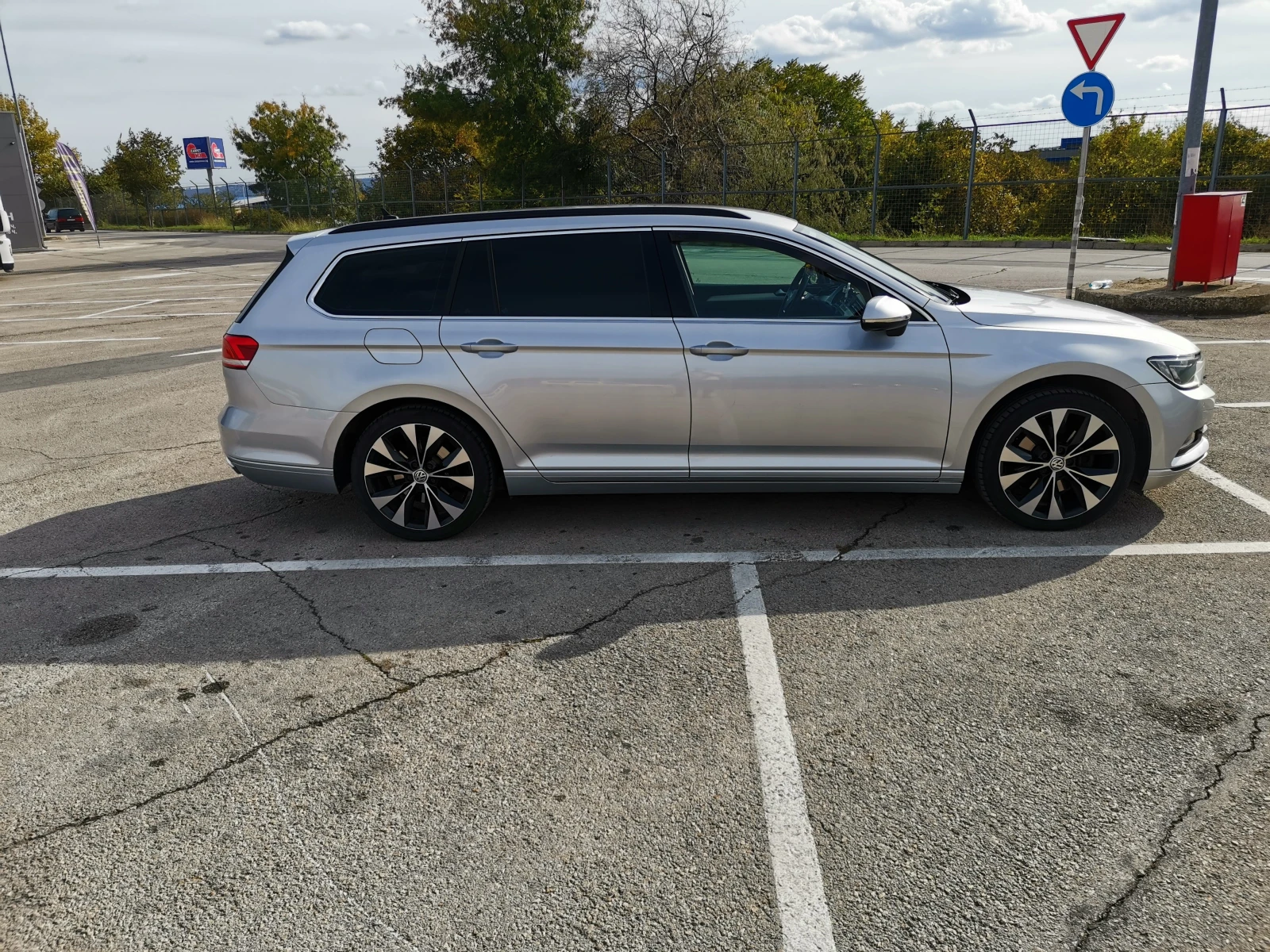 VW Passat 2.0 TDI - изображение 8